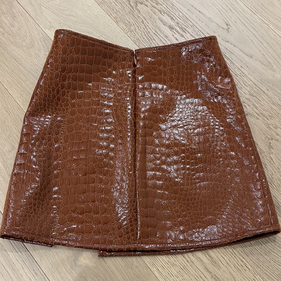 Mini Skirt Brown Croc - Picture 5 of 9